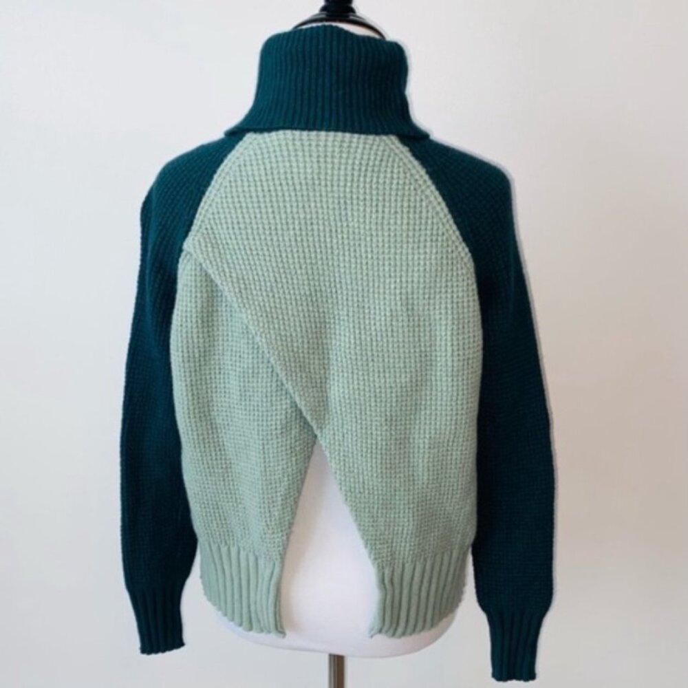 Madewell - Colorblock Eastbrook Turtleneck Cross-Back Sweater | XS: Sage Green - Picture 13 of 15